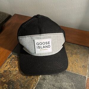 Goose Island Beer with this stylish black snapback baseball cap.